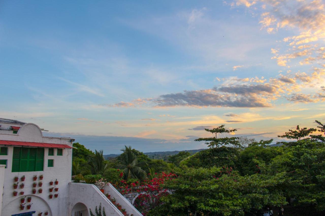 Hotel Aldea Plaza Дорадаль Экстерьер фото